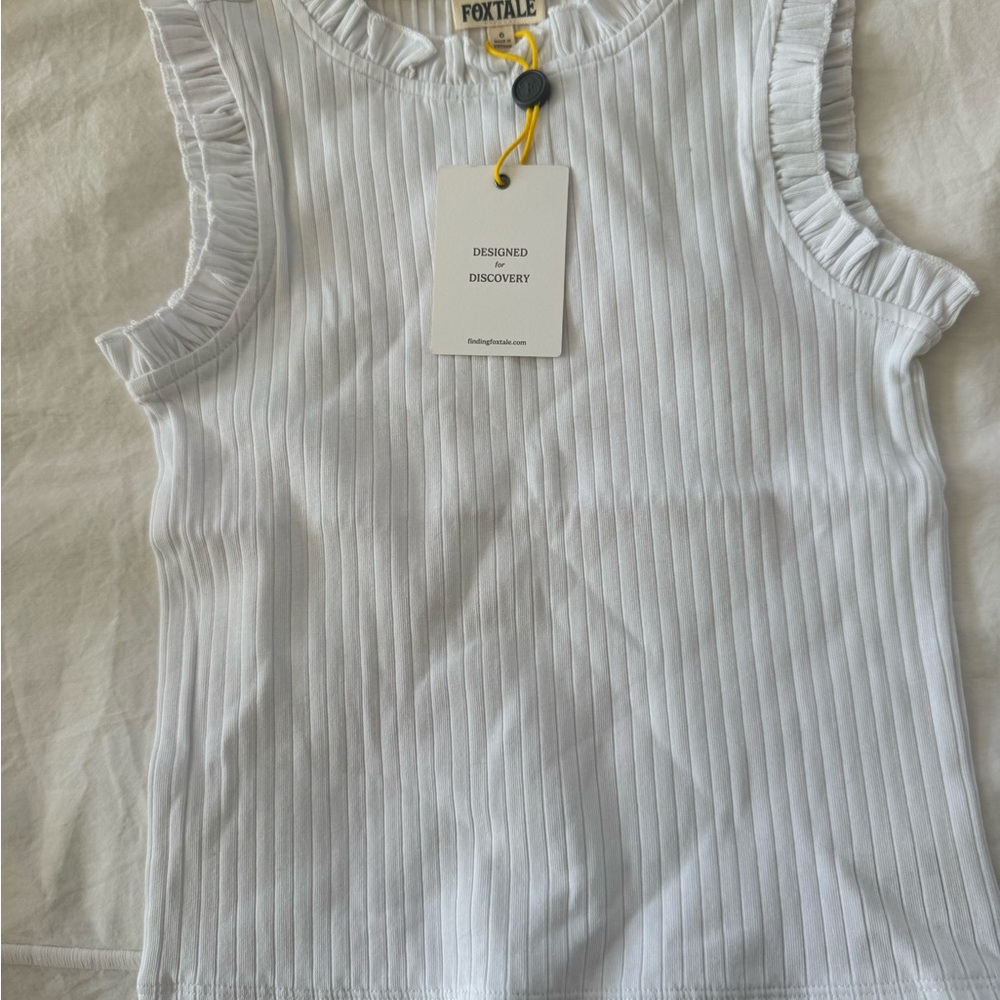 Finding Foxtale White Ribbed Ruffle Tank - Picture 2 of 4